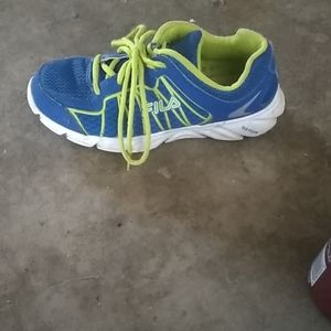 fila tennis shoes